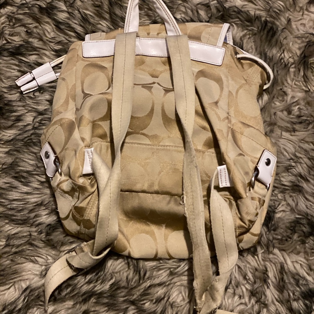 Coach - Picture 2 of 3